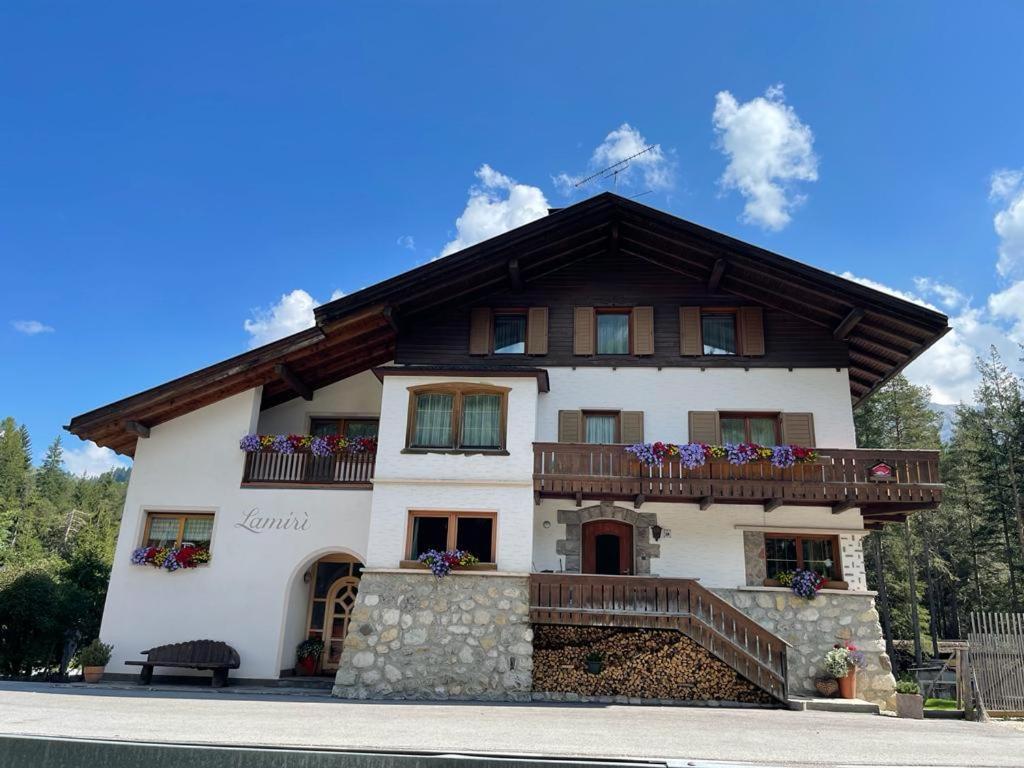 Lamirì Bed & Breakfast Badia  Ngoại thất bức ảnh